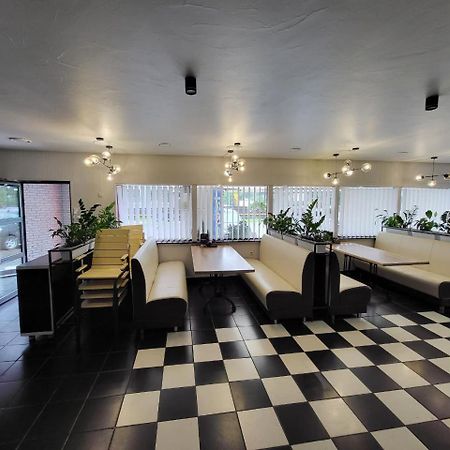 Амстердам Otel Khmelʼnytsʼkyy Dış mekan fotoğraf