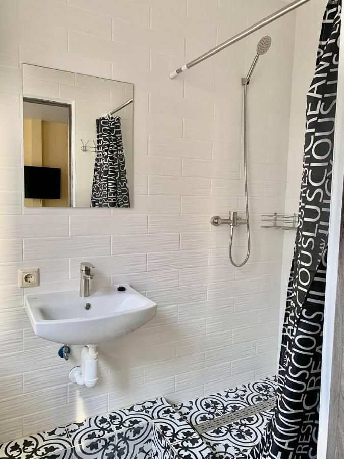 Амстердам Otel Khmelʼnytsʼkyy Dış mekan fotoğraf