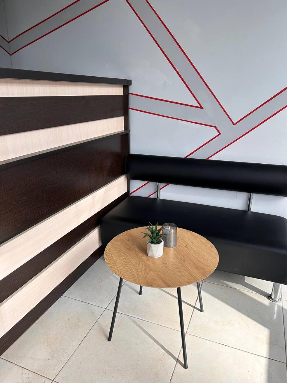 Амстердам Otel Khmelʼnytsʼkyy Dış mekan fotoğraf